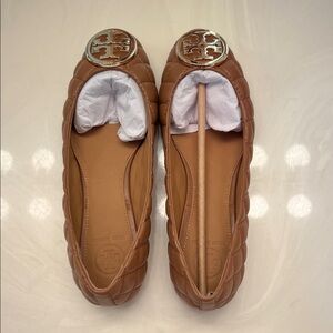 Brand New in Box Tory Burch Benton 2 Quilted Ballet Flats in Royal Tan